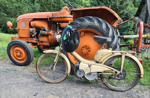 07 tracteur vélo moteur - vagabondphotos.ch