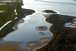 Camargue survol delta du Rhône format carte postale - vagabondphotos.ch