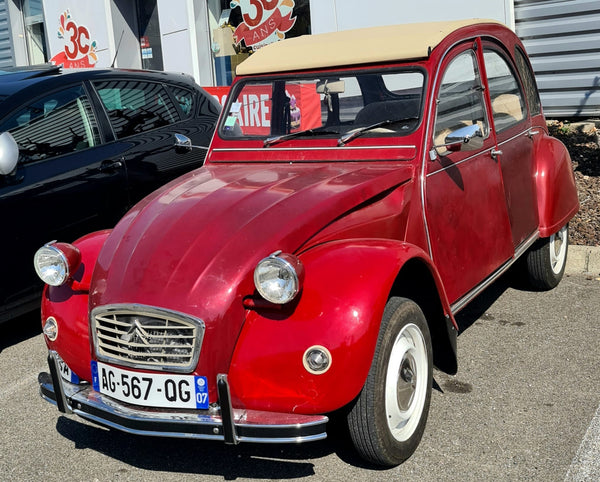 Citroën 2cv - vagabondphotos.ch