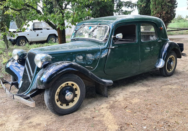 voiture ancienne - vagabondphotos.ch